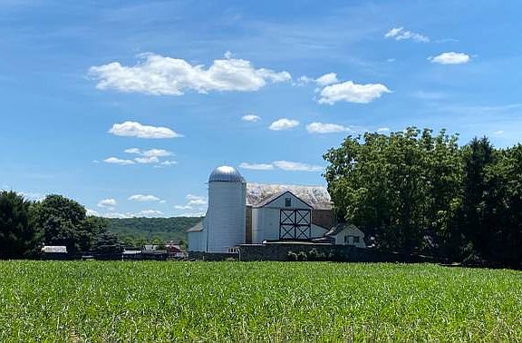 2nd image of 5113 Anderson Rd