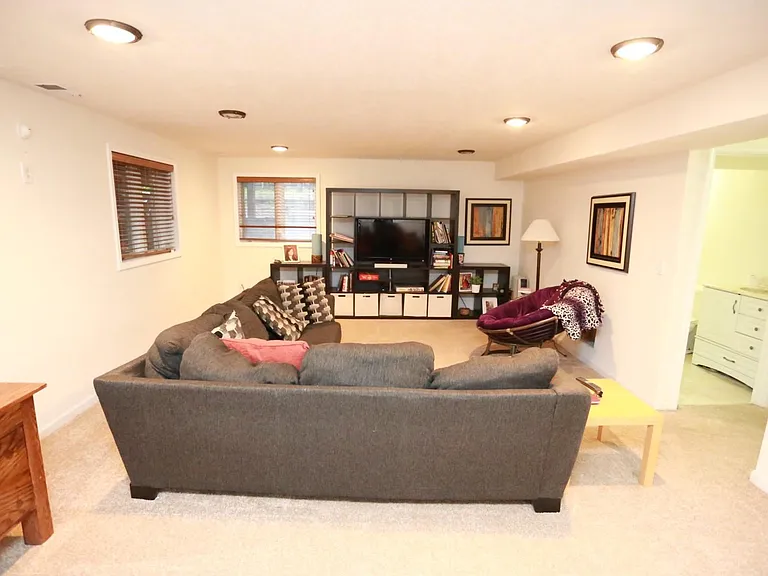 12630 Ridgemount Ave W — Photo 7