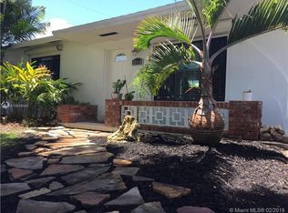 17910 SW 92nd Ct, Palmetto Bay, FL 33157