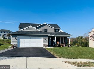 208 Eagle Rd, Dillsburg, PA 17019