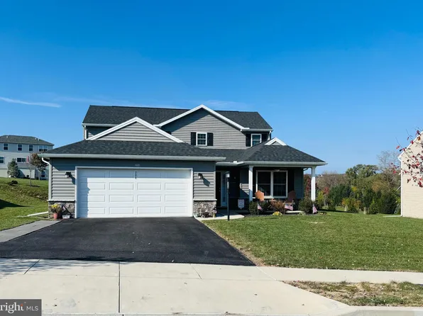 208 Eagle Rd, Dillsburg, PA 17019