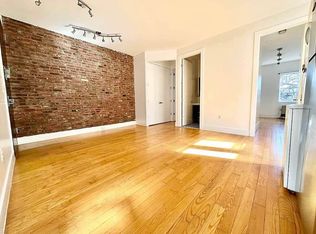 117 Carlton Ave #2C, Brooklyn, NY 11205