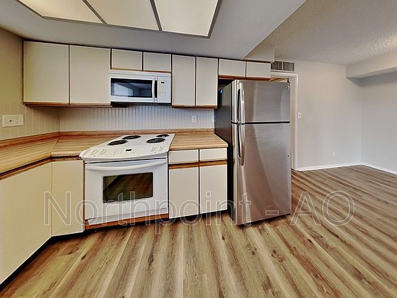2nd image of 4243 W Gardenia Dr