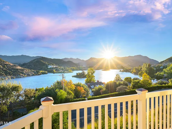 834 Ravensbury St, Westlake Village, CA 91361