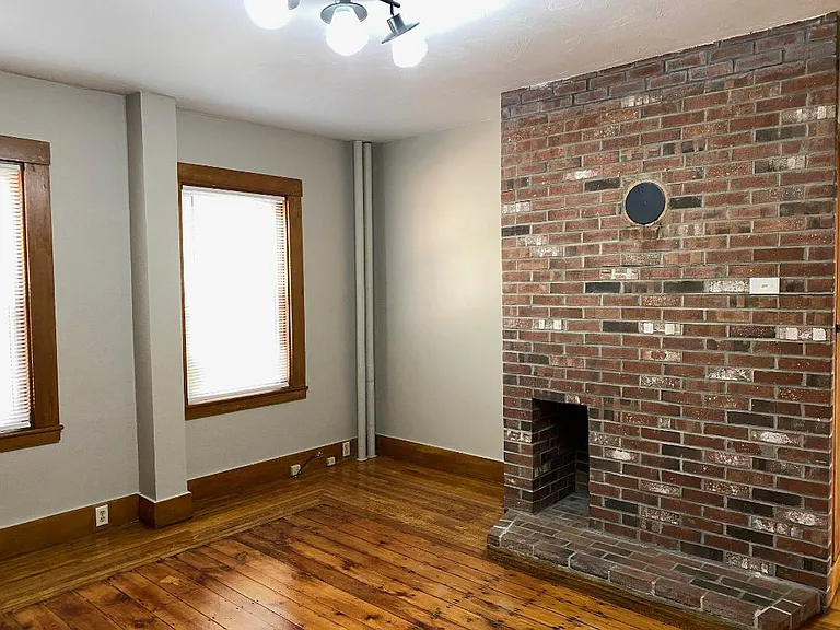 16 Ruggles St #1 — Photo 6