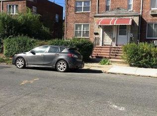 10245 63rd Ave, Forest Hills, NY 11375
