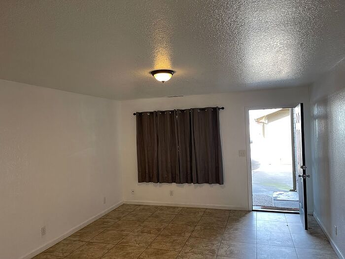 2922 Stanislaus St, Riverbank, CA 95367 Zillow