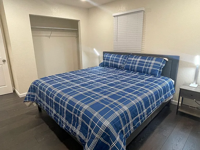 6807 Bender Dr — Photo 27