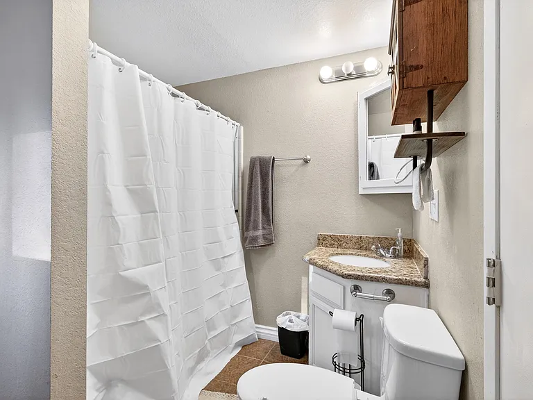1471 Irene St — Photo 37