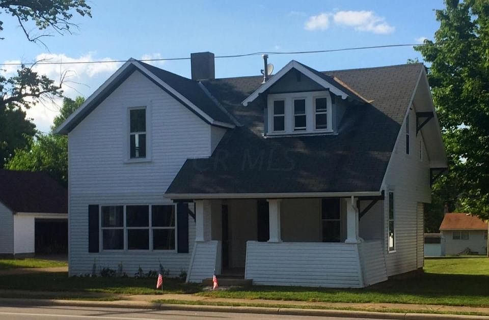 1st image of 290 W Main St