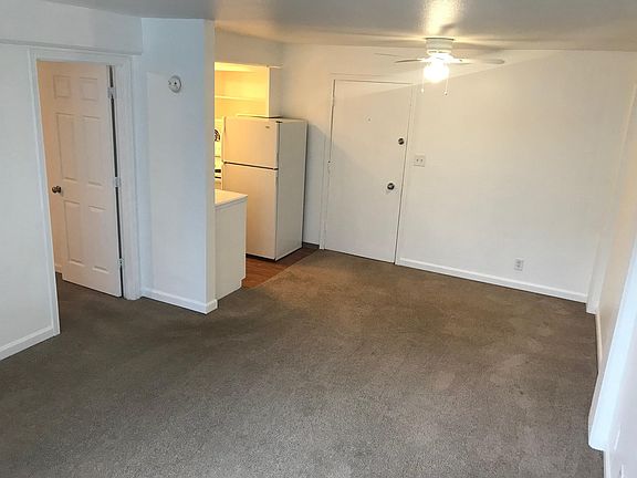 2nd image of 5236 22nd Ave NE APT 2