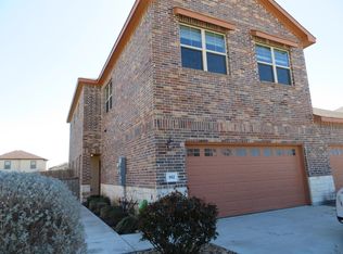 382 Creekside Curv #382, New Braunfels, TX 78130