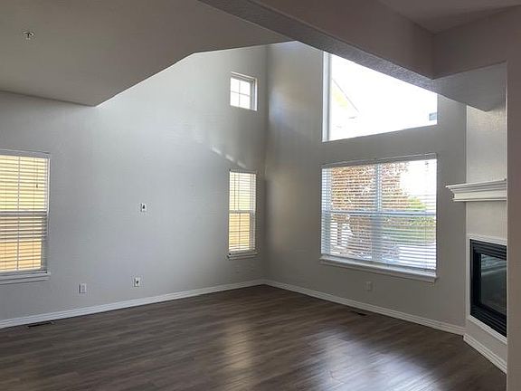 2nd image of 251 Rockview Dr
