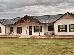 3921 E Brooks Farm Rd, Gilbert, AZ 85298