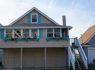 1054 Fairfield Beach Rd, Fairfield, CT 06824