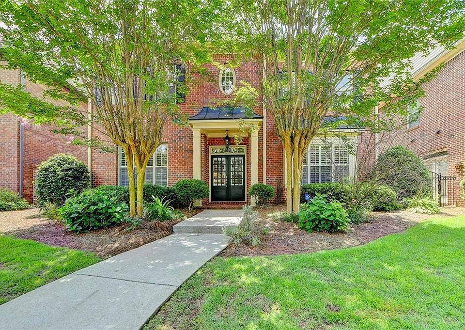 1st image of 1489 Legrand Cir