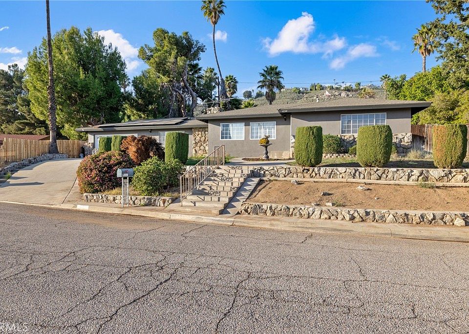1st image of 7421 Sebastian Ave