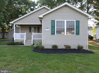 2806 Wakefield St, Colonial Beach, VA 22443