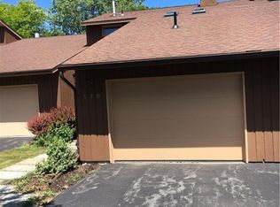 116 Lancelot Ln, Camillus, NY 13031
