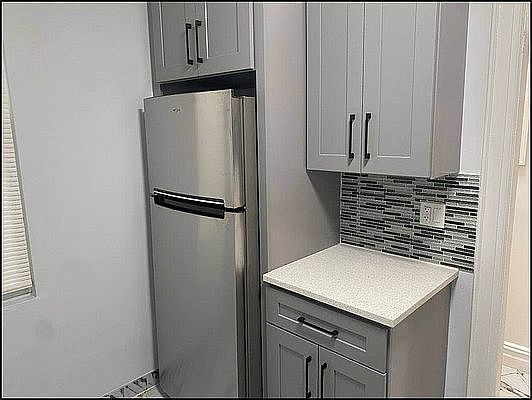 4th image of 253-06 Northern Blvd #2