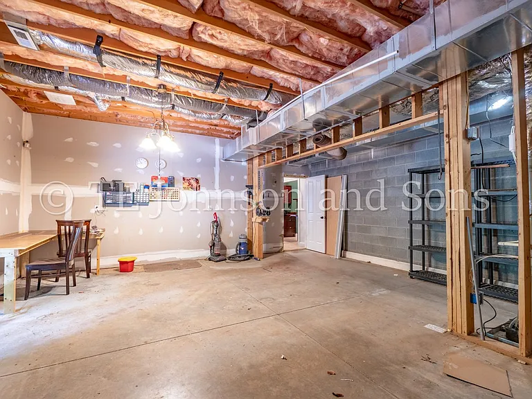 1112 Oakencroft Ct — Photo 51