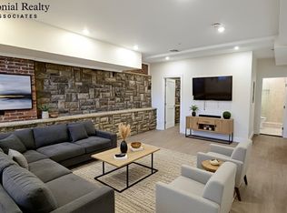 1614 Beacon St #11, Brookline, MA 02446