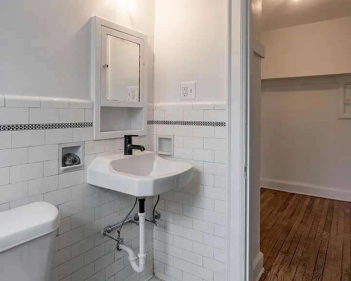 Glynn Court Apartments — Photo 18