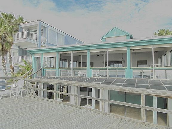 2nd image of 5701 Laguna Cir S