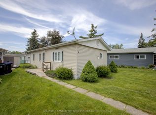 4 Locust Hill Dr, Innisfil, ON L9S1R8