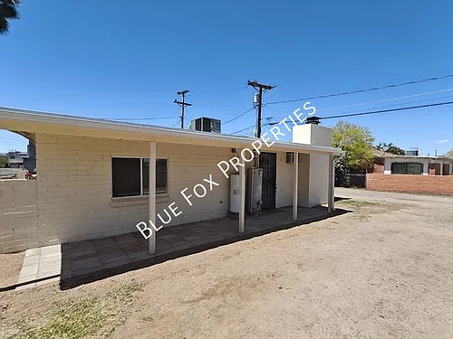 3020 N Park Ave #2 Photo 1