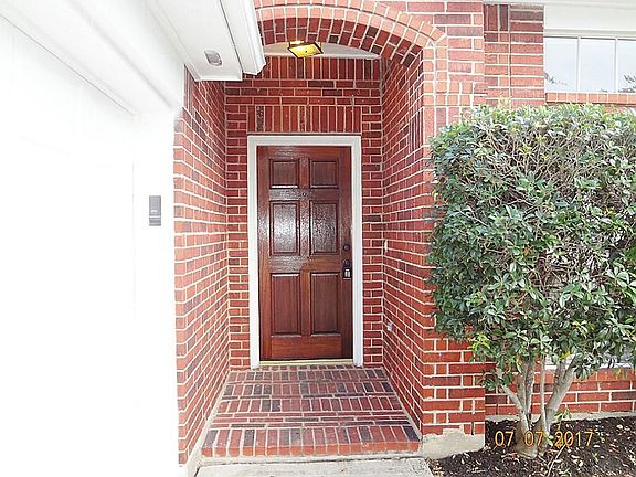 3rd image of 3523 Lakearies Ln