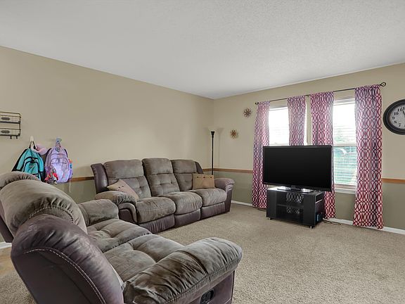 4th image of 2545 Black Antler Ct