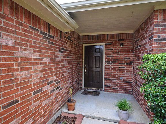 4th image of 9303 Enmore Ct