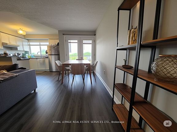 3rd image of 4450 Fairview St #406