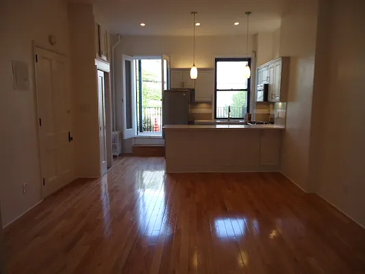 Rented by Hakeem Shahid, LREB | media 18