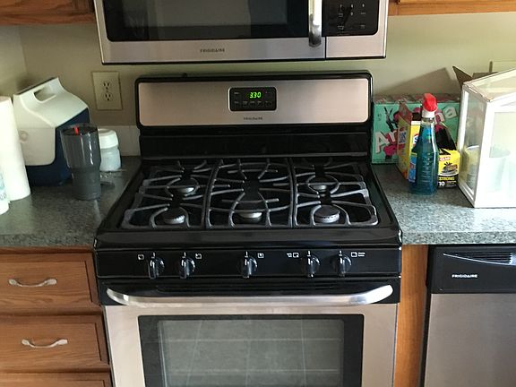 4th image of 363 Towerwood Dr