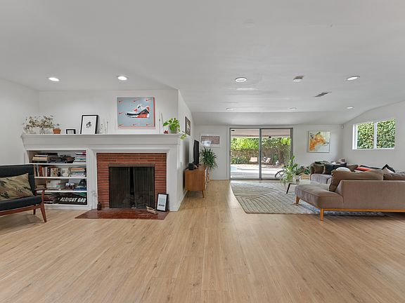 5th image of 5211 Allott Ave