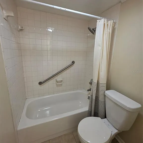 3824 Saxon Dr — Photo 27