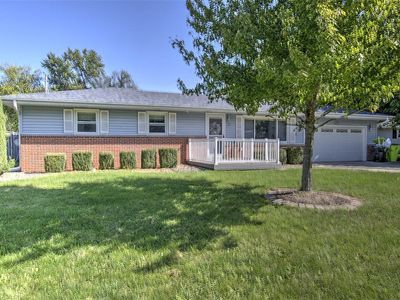 610 Rayjon Dr, Oreana, IL, 62554