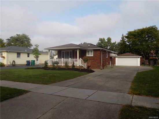 1335 104th St Niagara Falls Ny 14304 Zillow
