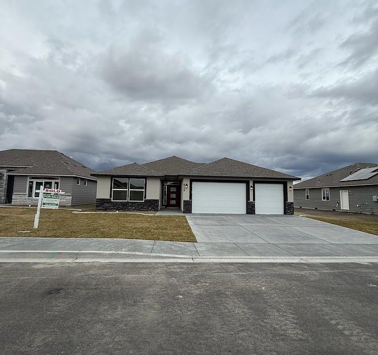 1st image of 8709 Dusty Maiden Dr