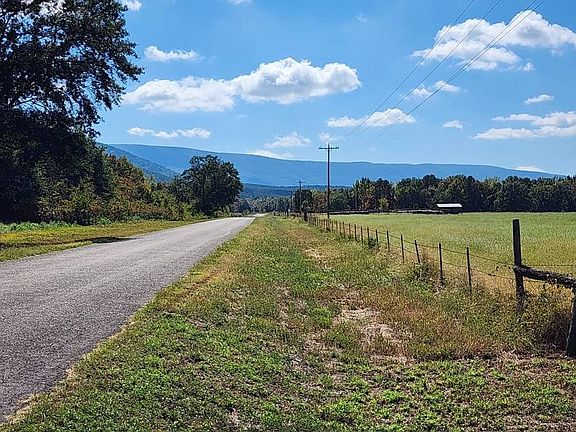 2nd image of 52901 Haw Creek Rd