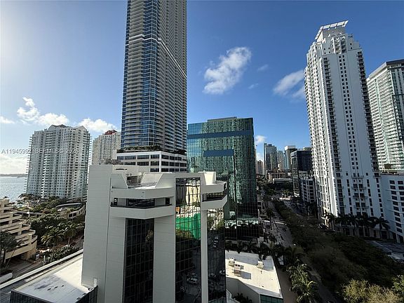 2nd image of 951 Brickell Ave APT 1511