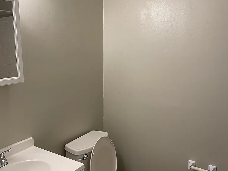 123 Kathleen Dr #2 — Photo 8