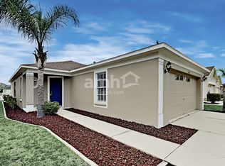 8146 Canterbury Lake Blvd, Tampa, FL 33619