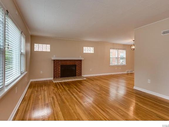 4th image of 4201 Prather Ave