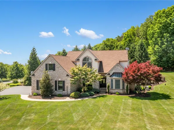 1880 Hamilton Dr, Coopersburg, PA 18036