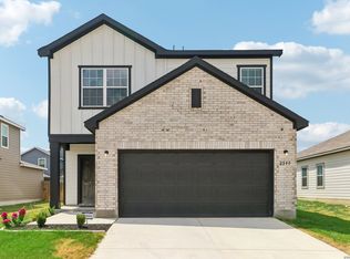 2540 WINDLE LN, Seguin, TX 78155
