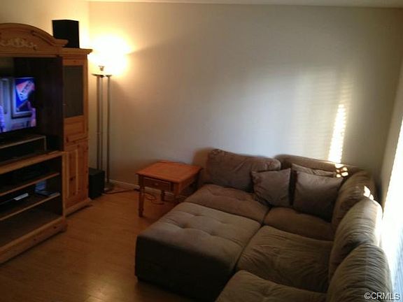 2nd image of 47 Briarwood #52