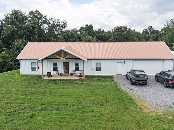 3rd image of 4423 Highland Rd